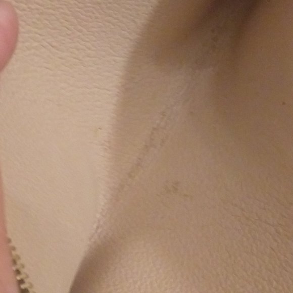 Louis Vuitton Monogram Bucket Pouch PM with Strap - Picture 13 of 14